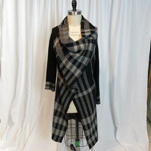 Venus Plaid Shawl Collar Cardigan Wrap Sweater Black and Gray Size Large